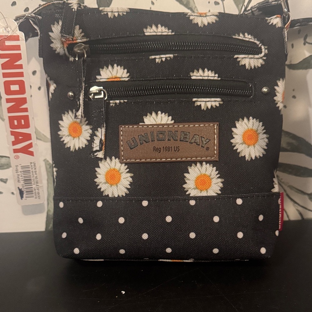 UNIONBAY Black Floral Crossbody Bag